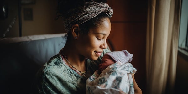 The First Hour After Birth Every Mom Should Know