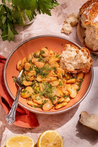 Butter Beans with Garlic, Lemon and Herbs