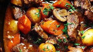 Chef Tommy Beer Potjie WEBER BRAAI