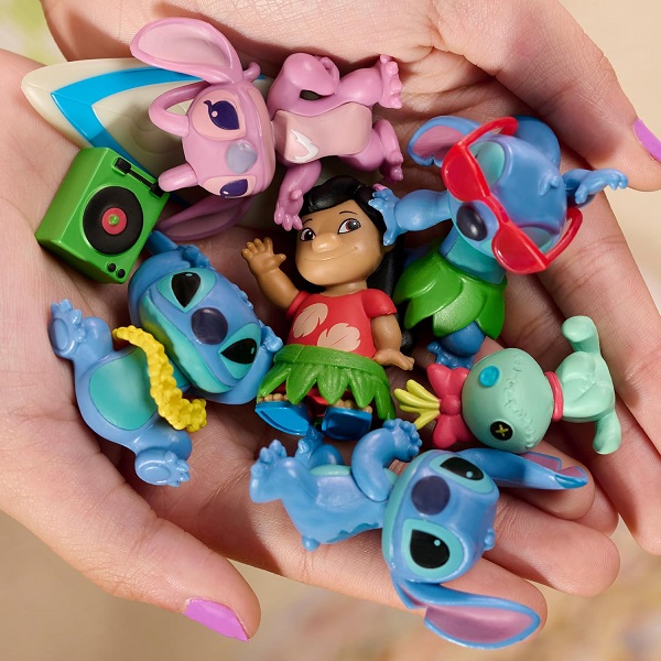 Just Play Disney Stitch Collectible Figure Set with Accessories, 11-Pieces, 2-inch Figurines, Includes Stitch, Lilo, Angel, & Scrump, Collectible Toys, Home Decoration, Kids Ages 3+