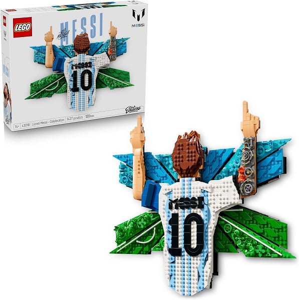 LEGO Editions Lionel Messi – Celebration - Building Set for Boys & Girls, Ages 14+ - Collectible Soccer Gift for Fans - Kids Bedroom or Shelf Decor - 43018