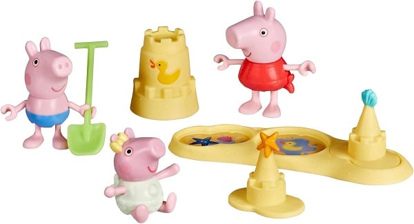 Peppa Pig Siblings Beach Day Playset with 3 Figures and 5 Accessories, Includes Baby Evie